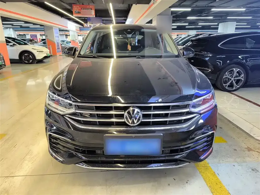 Volkswagen Tiguan L 2022 из CN, фото 3