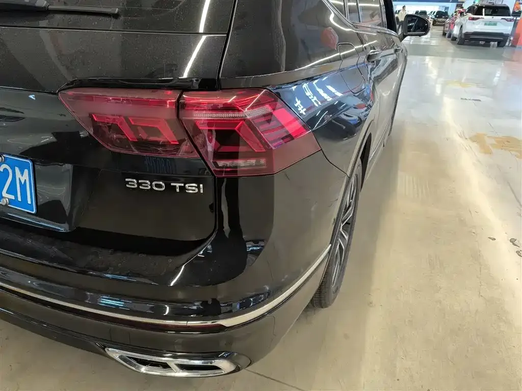 Volkswagen Tiguan L 2022 из CN, фото 8