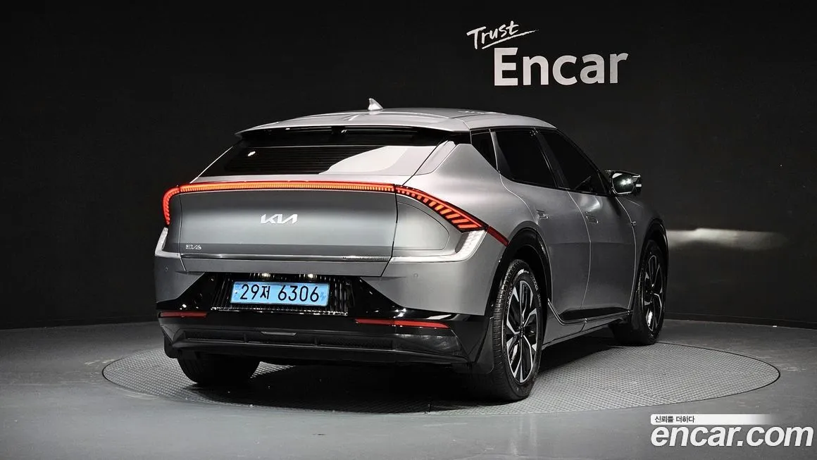 Kia EV6 — фото 2