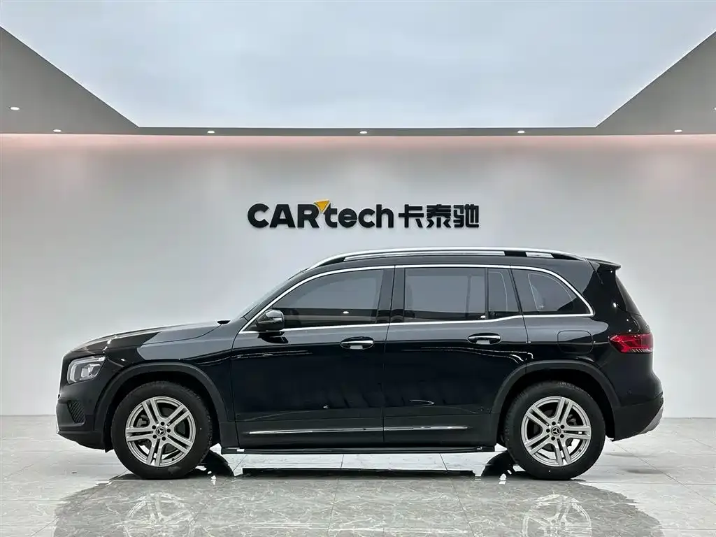 Mercedes-Benz GLB 2023 из CN, фото 2