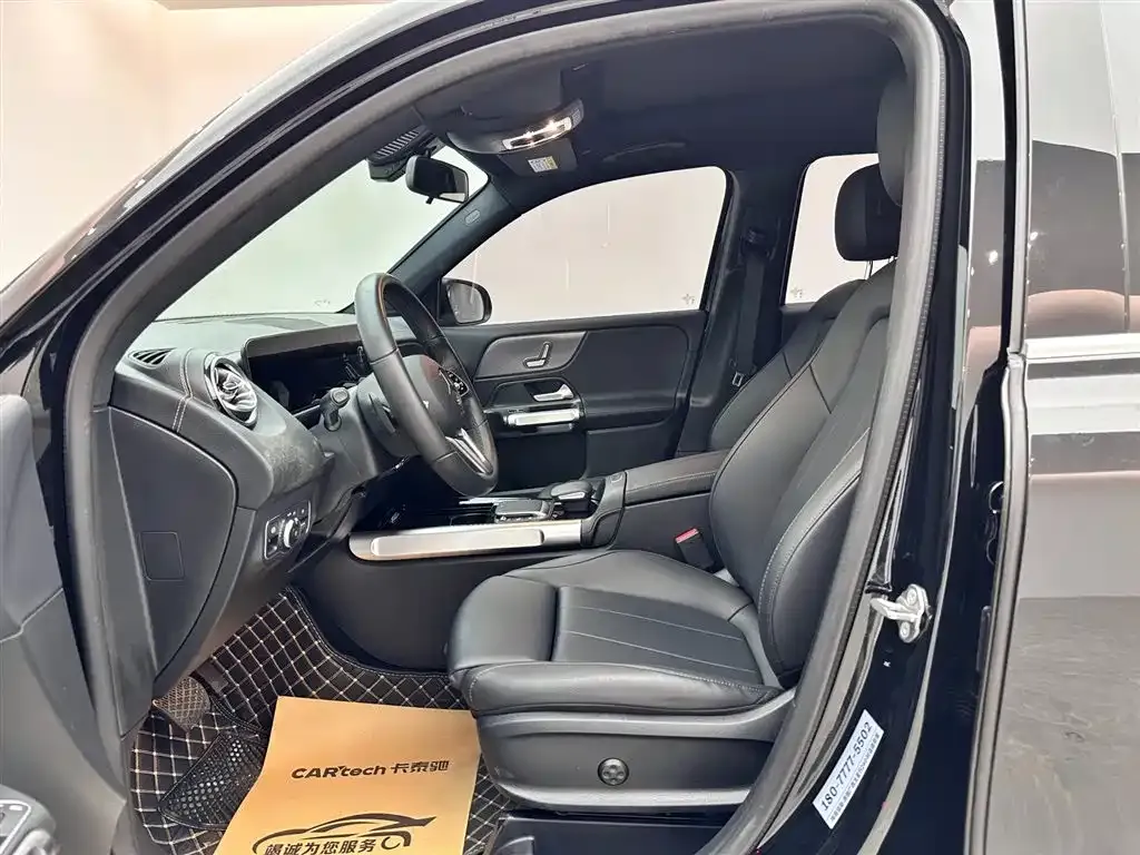 Mercedes-Benz GLB 2023 из CN, фото 8