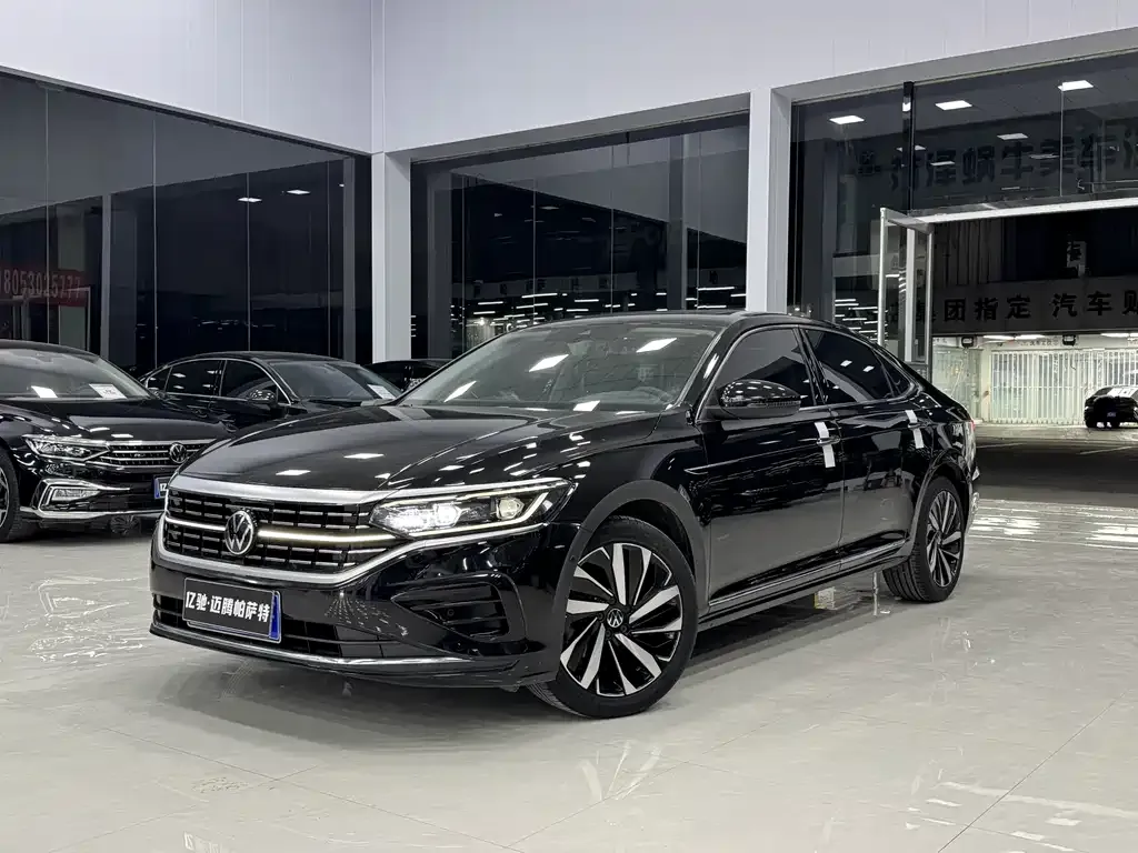 Volkswagen Passat 2022 из CN, фото 1