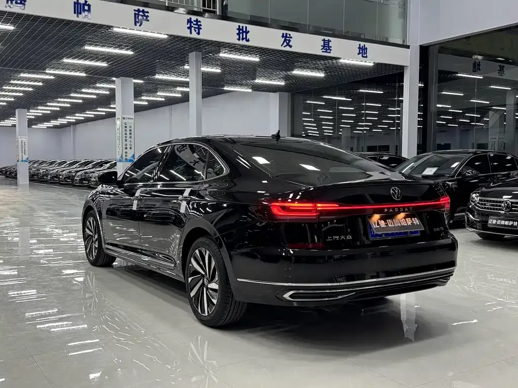 Volkswagen Passat 2022 из CN, фото 4