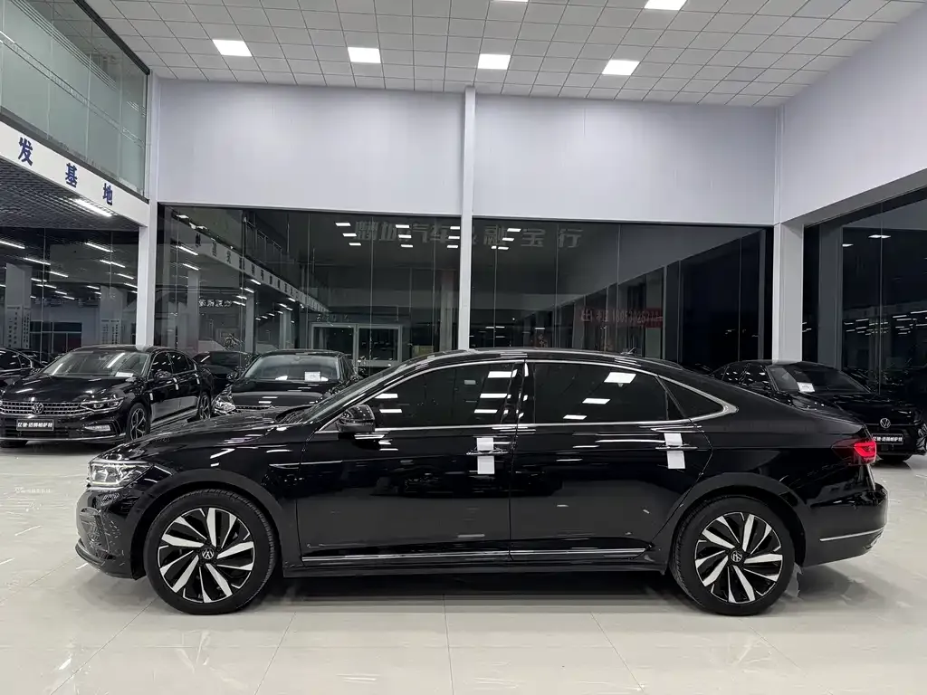 Volkswagen Passat 2022 из CN, фото 7