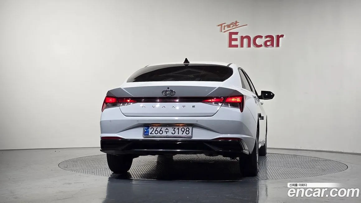 Hyundai AVANTE 2022 из KR, фото 4