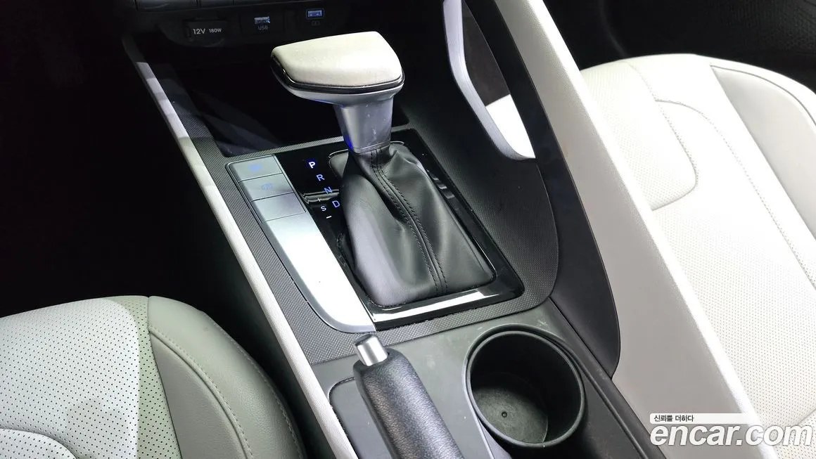 Hyundai AVANTE 2022 из KR, фото 9