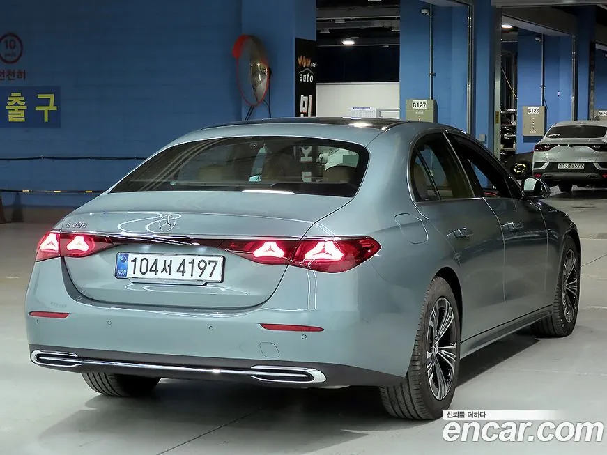 Mercedes-Benz E-Class 2025 из KR, фото 4