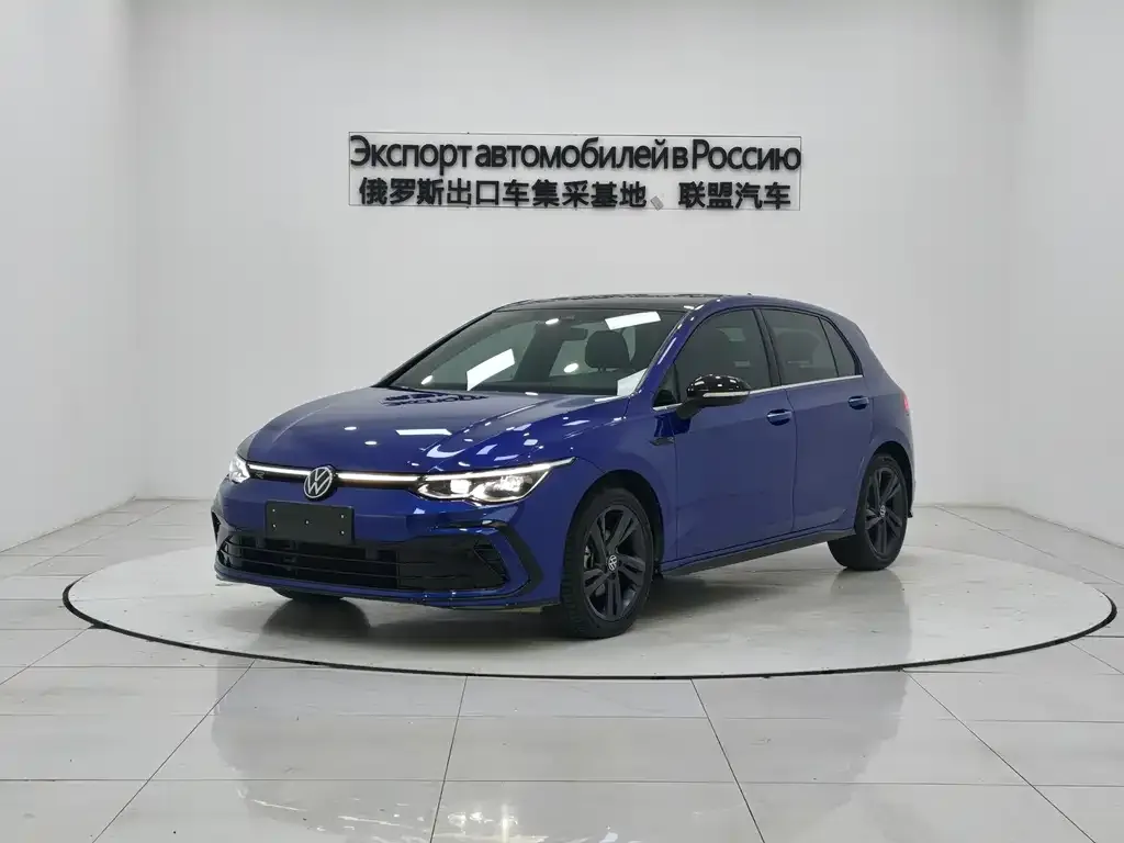 Volkswagen Golf 2023 из CN, фото 1