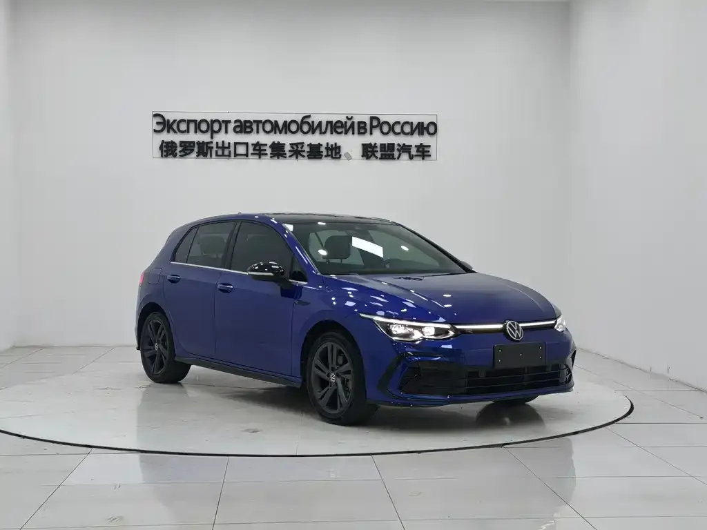 Volkswagen Golf 2023 из CN, фото 3