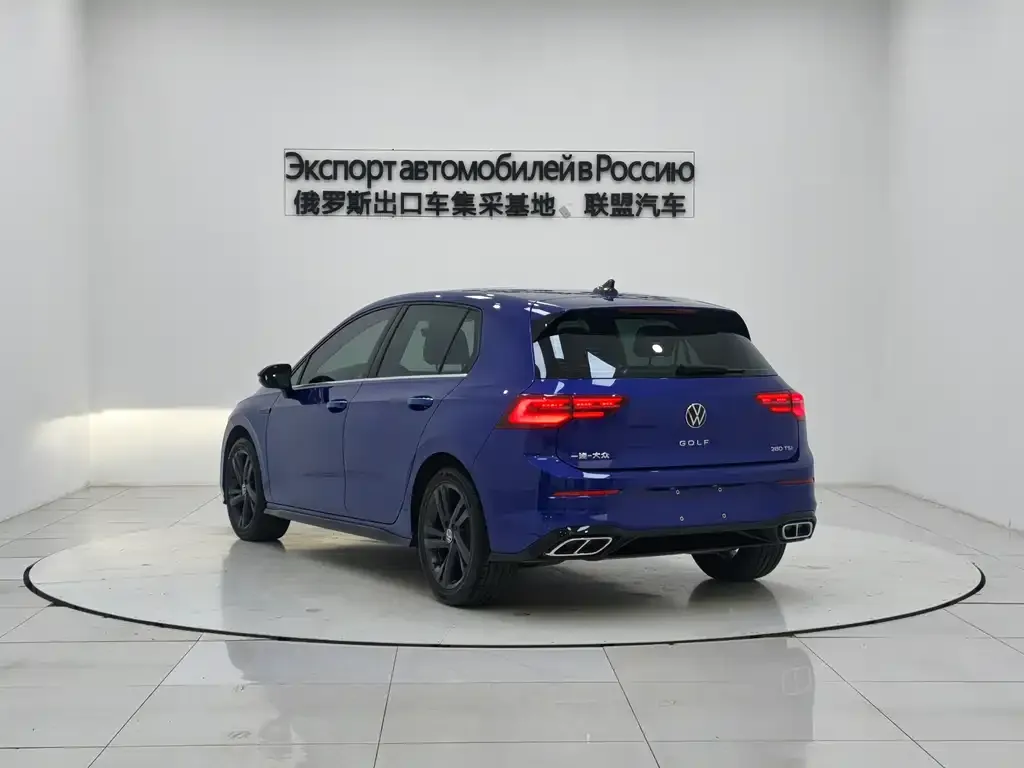 Volkswagen Golf 2023 из CN, фото 4