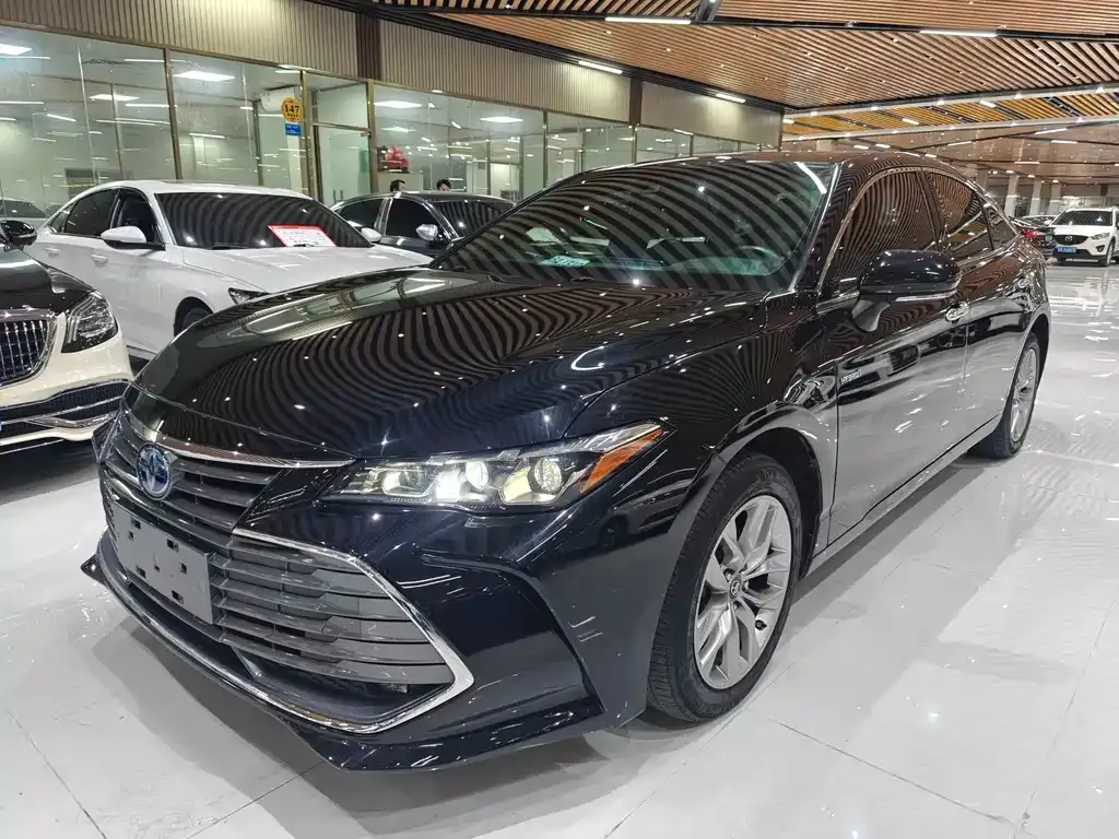 Toyota Avalon 2021 из CN, фото 1