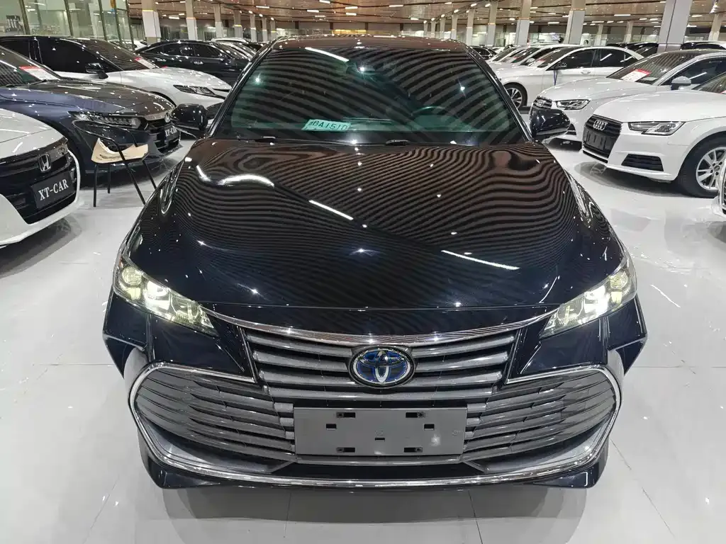 Toyota Avalon 2021 из CN, фото 2