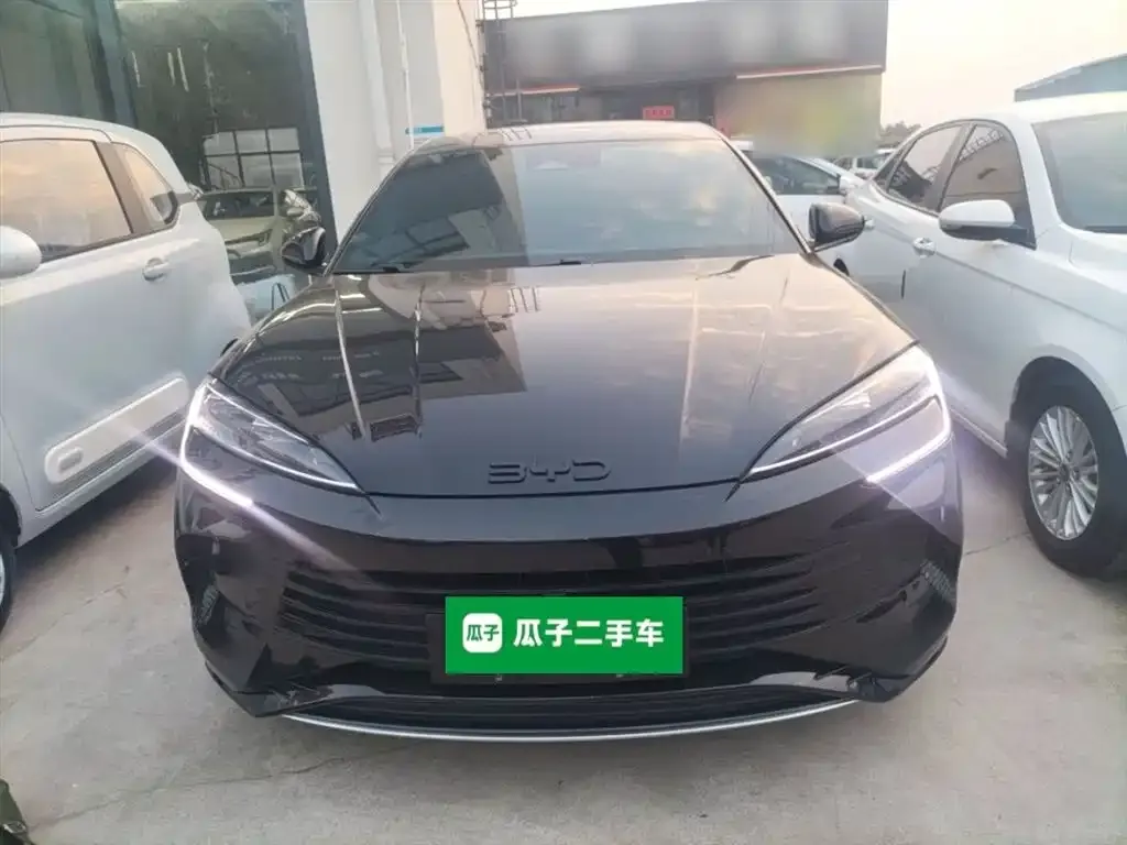 BYD Seal — фото 3