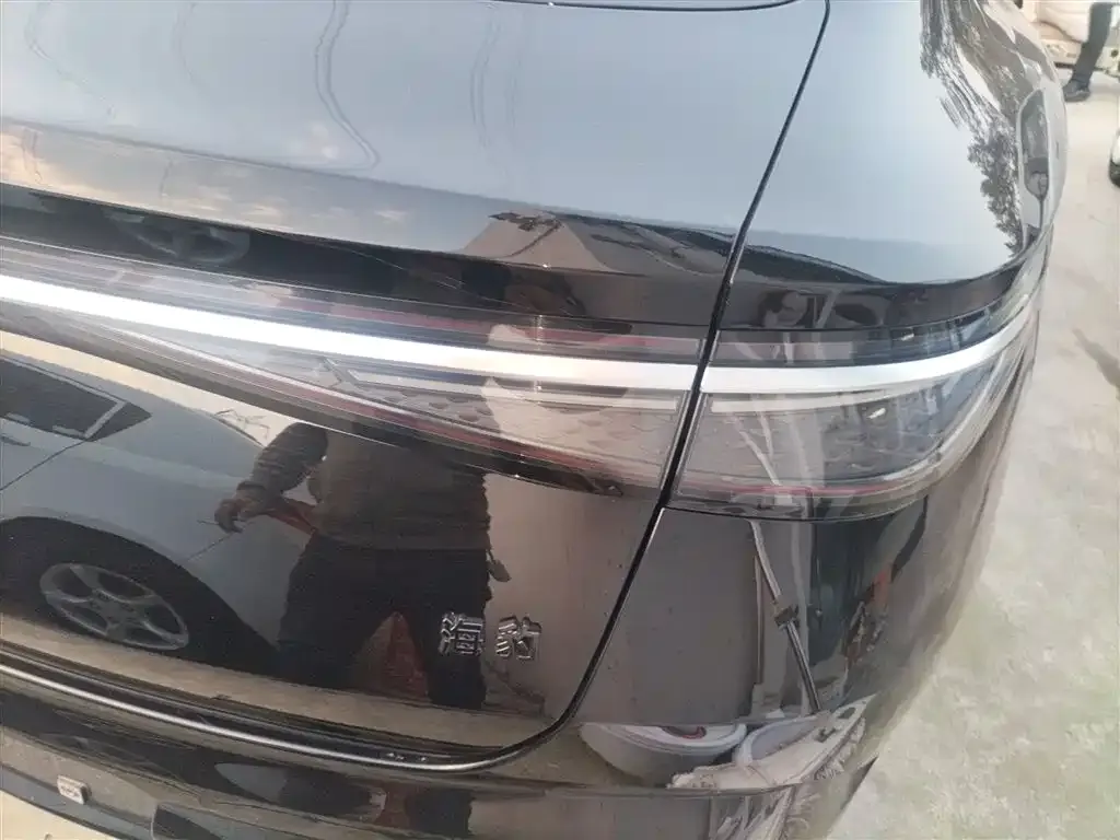 BYD Seal — фото 8