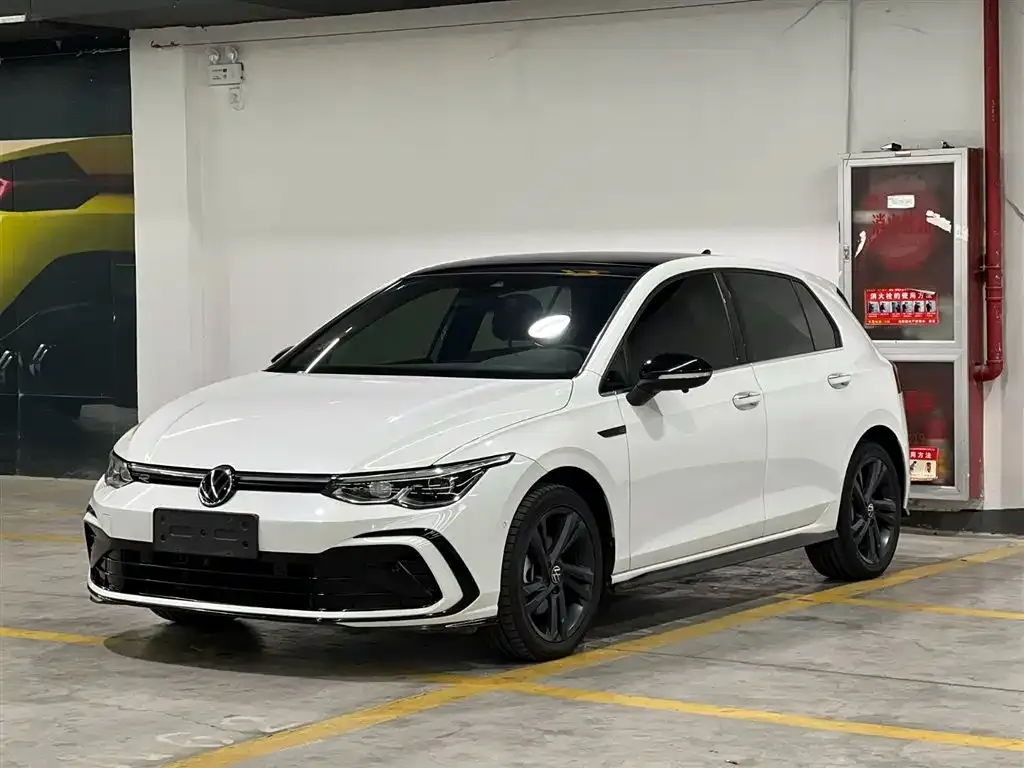 Volkswagen Golf 2021 из CN, фото 1