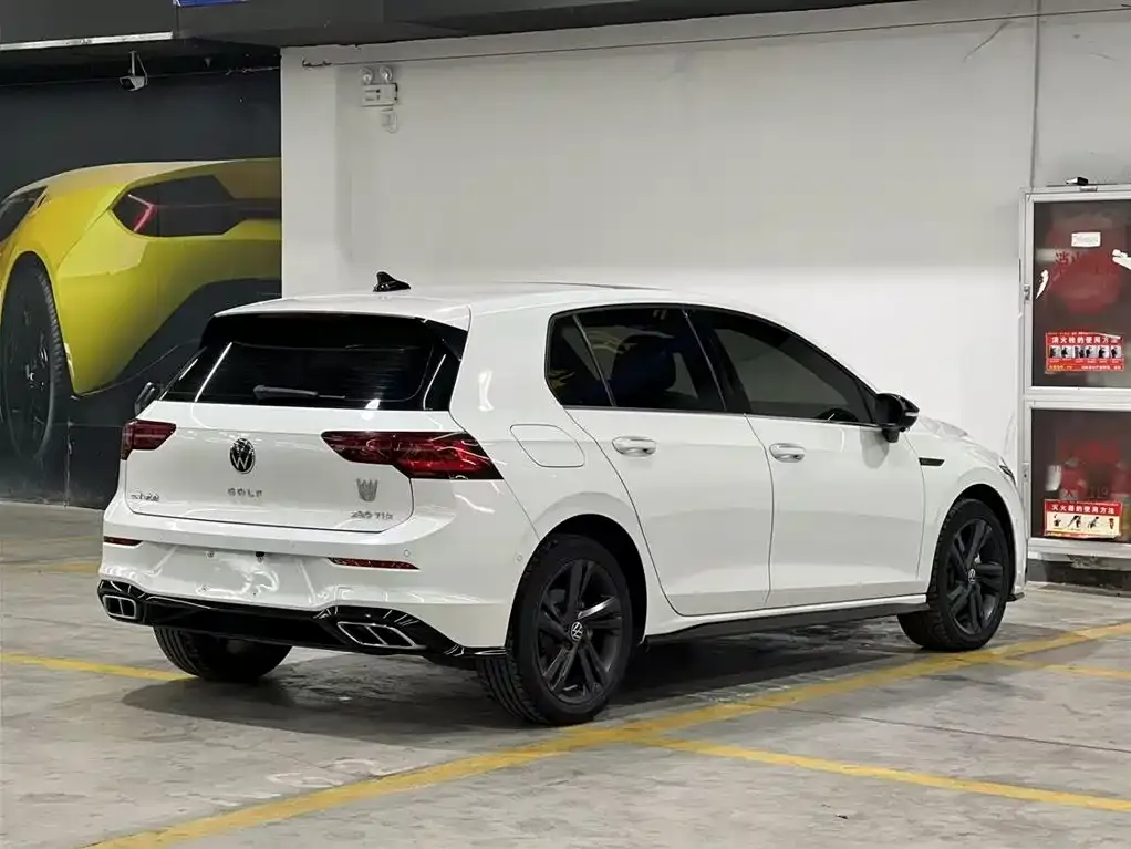 Volkswagen Golf 2021 из CN, фото 5