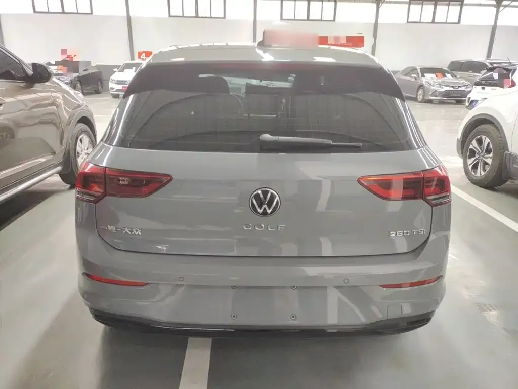 Volkswagen Golf 2022 из CN, фото 6