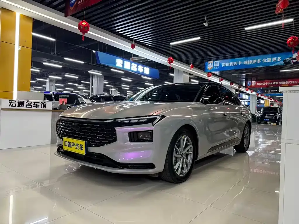 Ford Mondeo 2023 из CN, фото 1