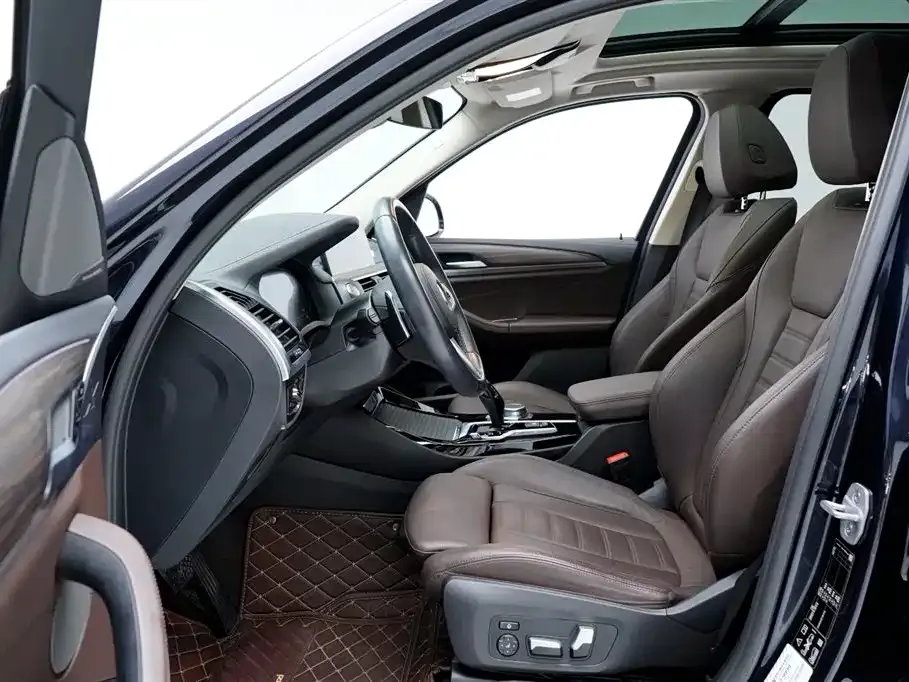 BMW X3 2021 из CN, фото 3