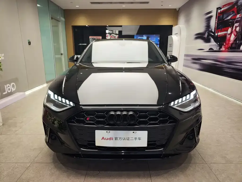 Audi S4 2024 из CN, фото 2