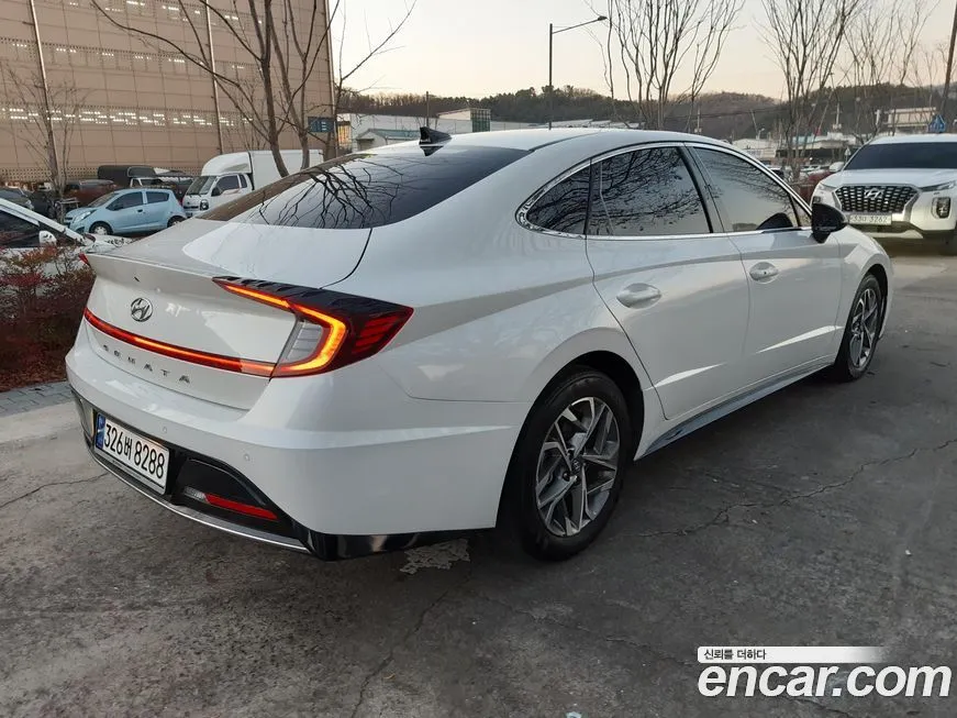Hyundai Sonata — фото 2
