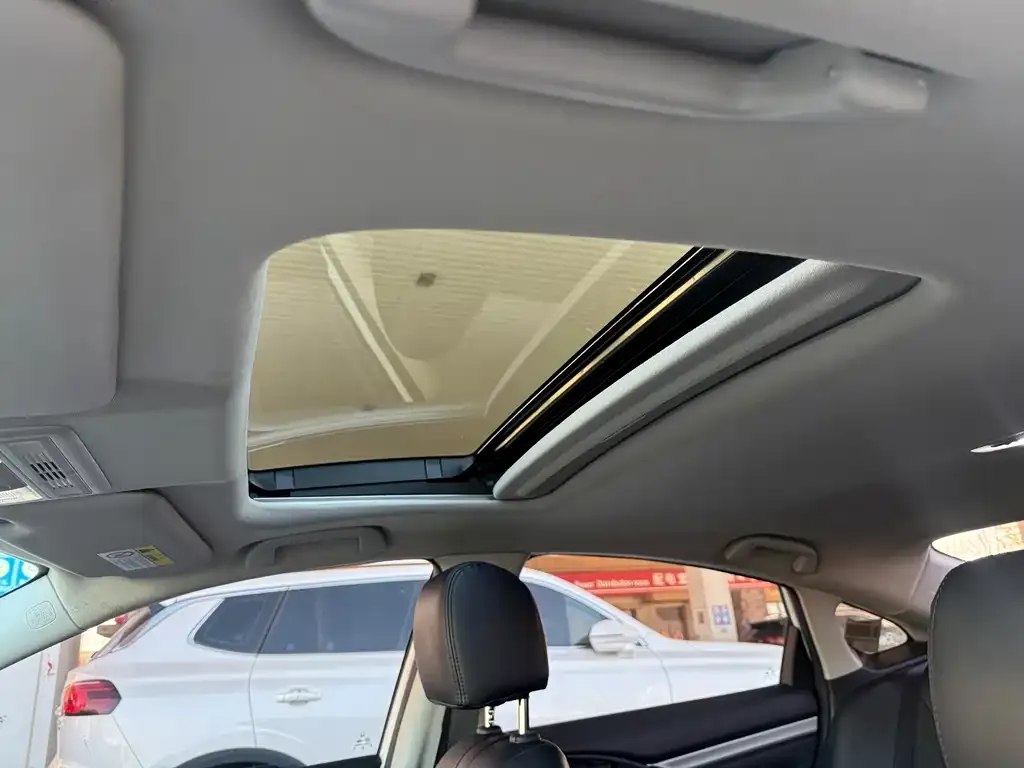 Honda Civic 2021 из CN, фото 10
