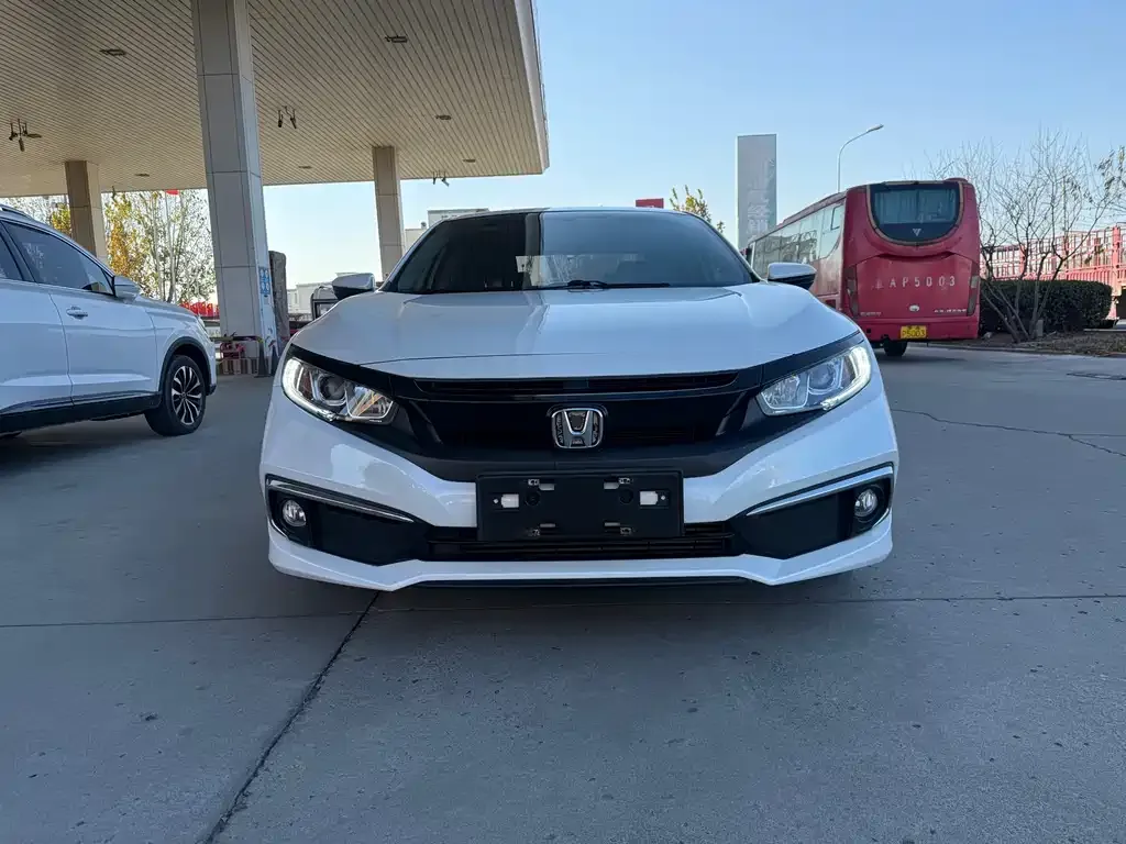 Honda Civic 2021 из CN, фото 3