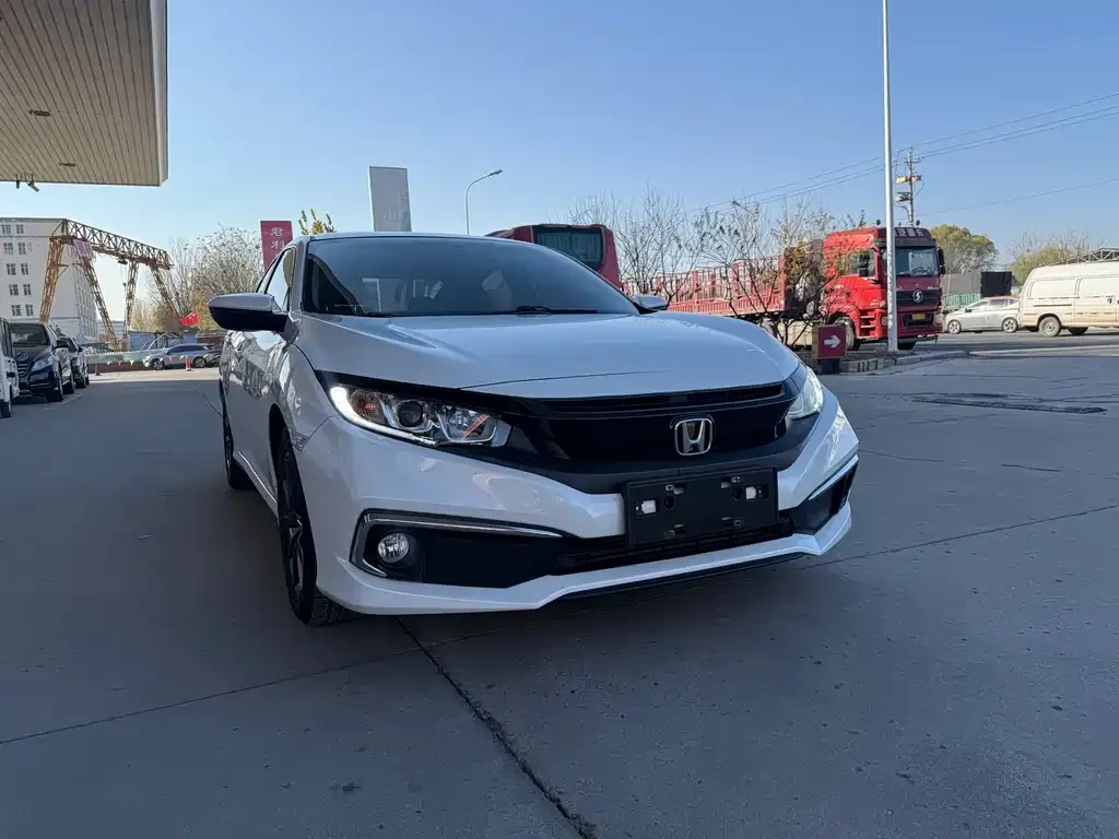 Honda Civic 2021 из CN, фото 4