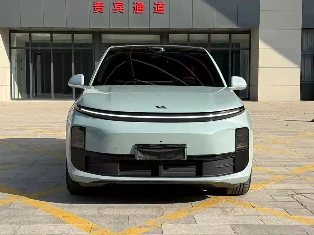 Li Auto L6 2025 из CN, фото 2