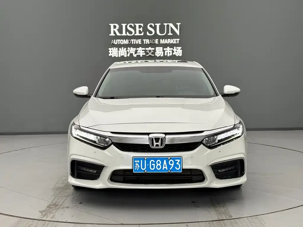 Honda Inspire 2021 из CN, фото 2