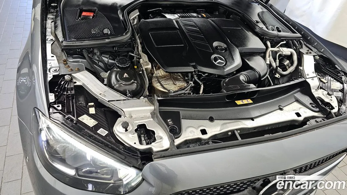 Mercedes-Benz E-Class 2021 из KR, фото 6