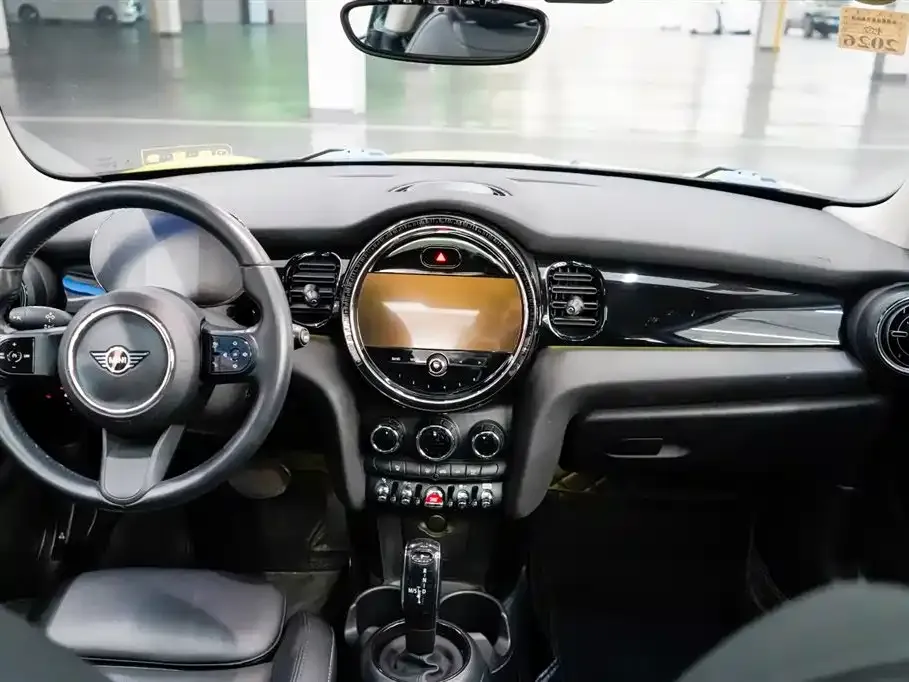MINI Cooper (3-door) 2022 из CN, фото 3