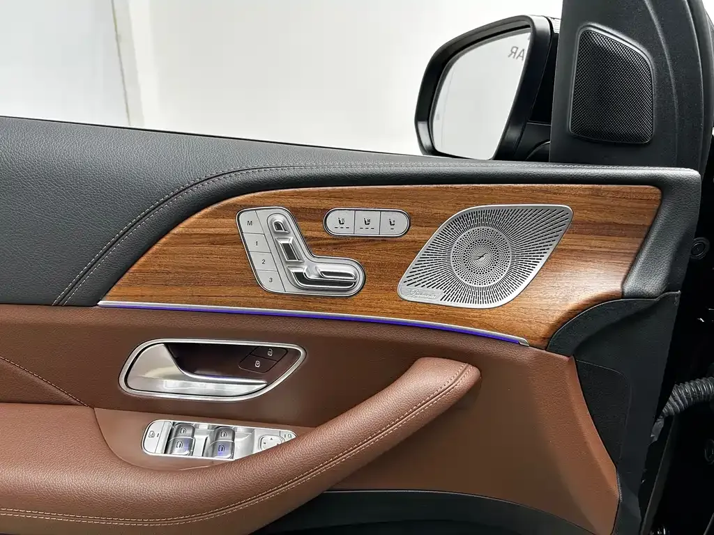 Mercedes-Benz GLS 2024 из CN, фото 5