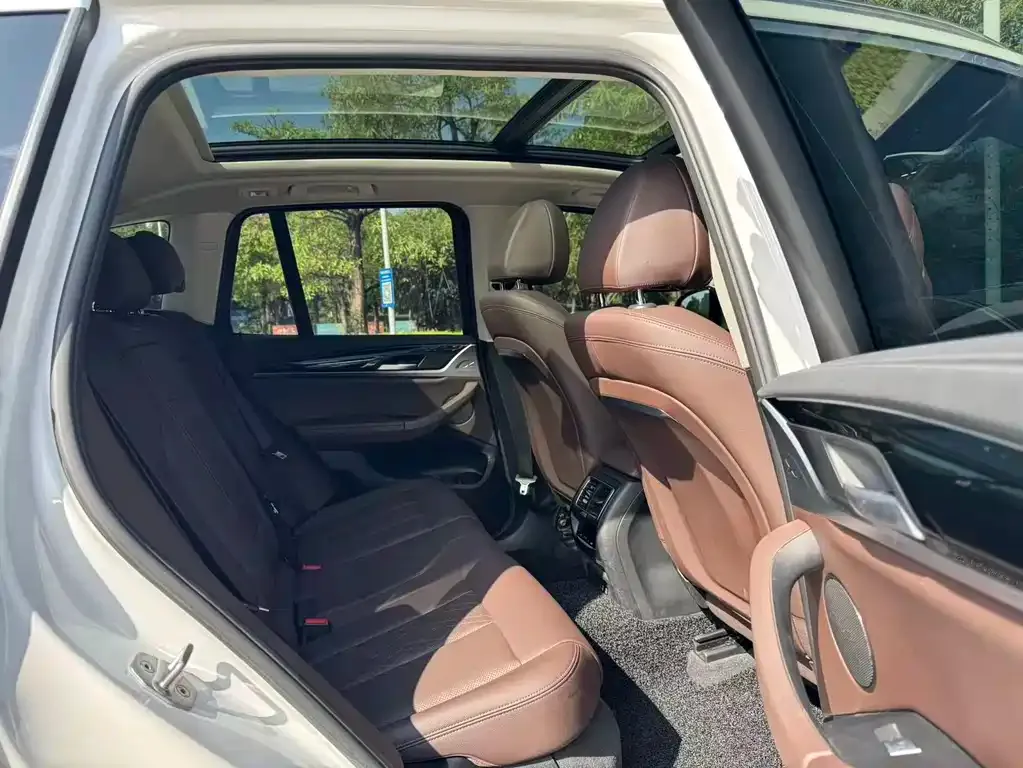 BMW X3 2022 из CN, фото 6