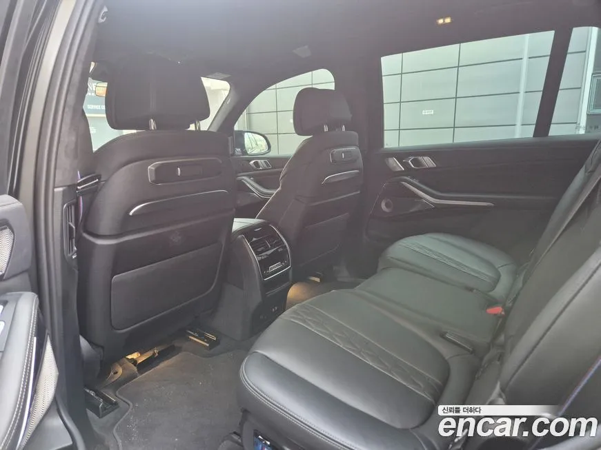 BMW X7 2025 из KR, фото 10