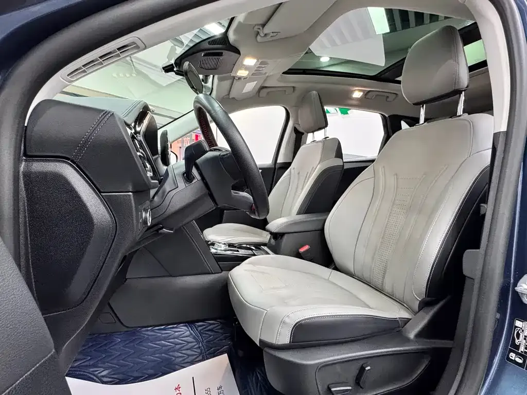 Ford Escape 2024 из CN, фото 6