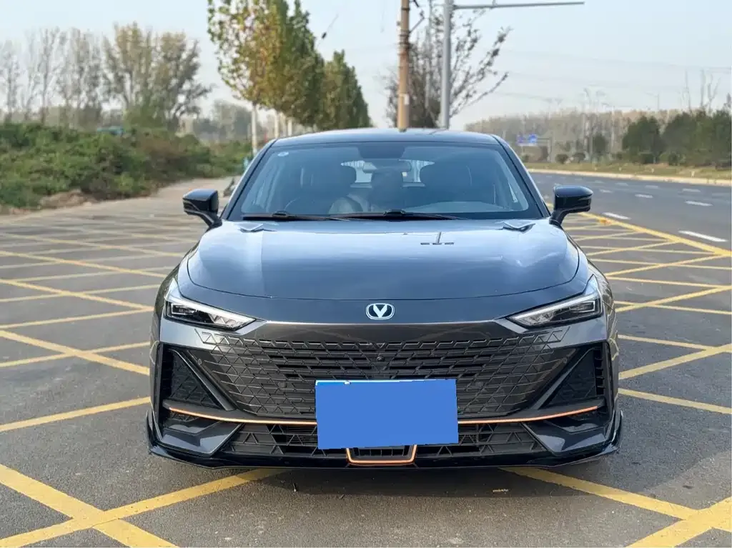 Changan UNI-V 2022 из CN, фото 2