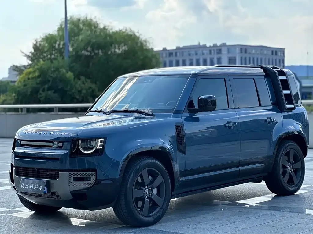Land Rover Defender 2023 из CN, фото 1