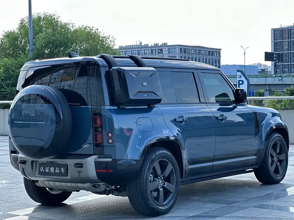 Land Rover Defender 2023 из CN, фото 4