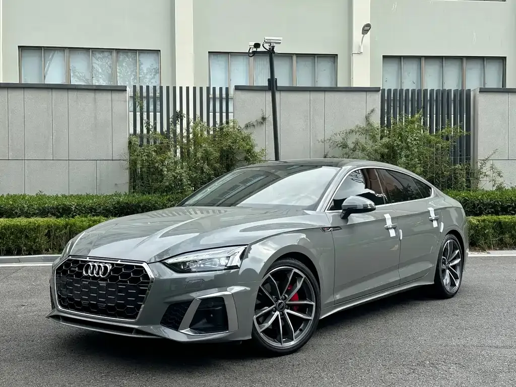Audi A5 (Import) 2023 из CN, фото 1