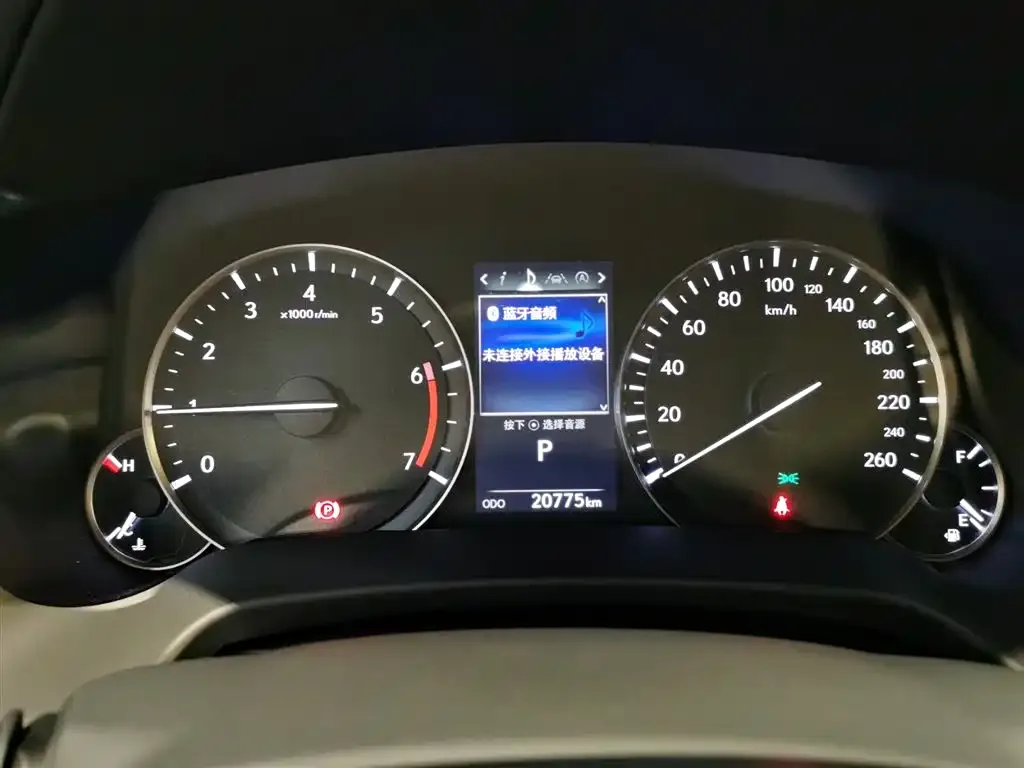 Lexus RX — фото 9