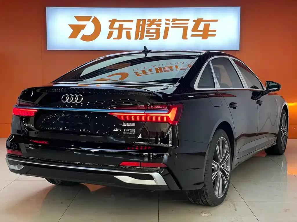 Audi A6L 2025 из CN, фото 6