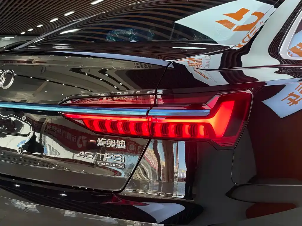 Audi A6L 2025 из CN, фото 9