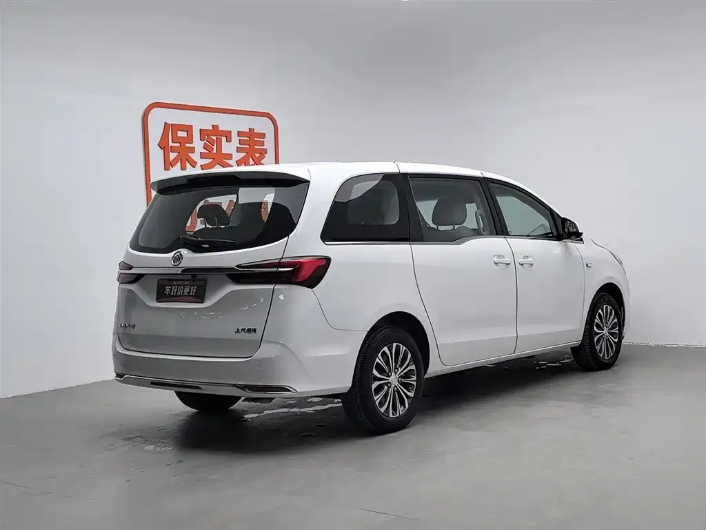 Buick GL8 2021 из CN, фото 2