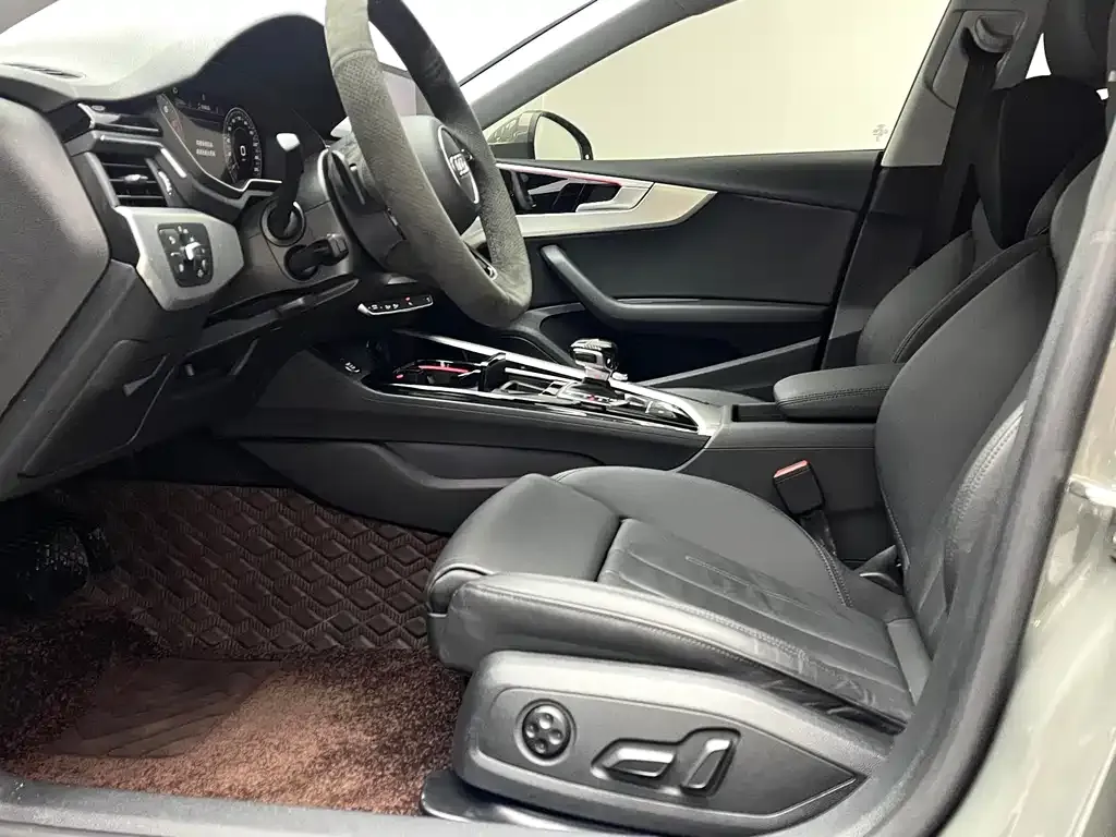 Audi A5 (Import) 2024 из CN, фото 9