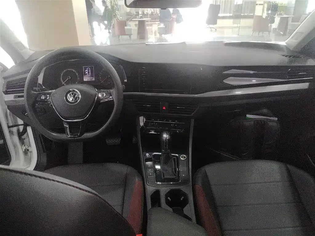 Volkswagen Bora 2021 из CN, фото 10