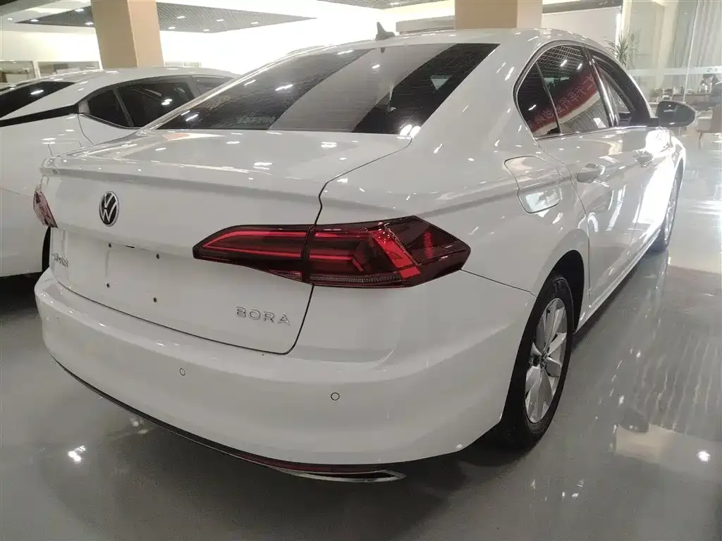 Volkswagen Bora 2021 из CN, фото 7