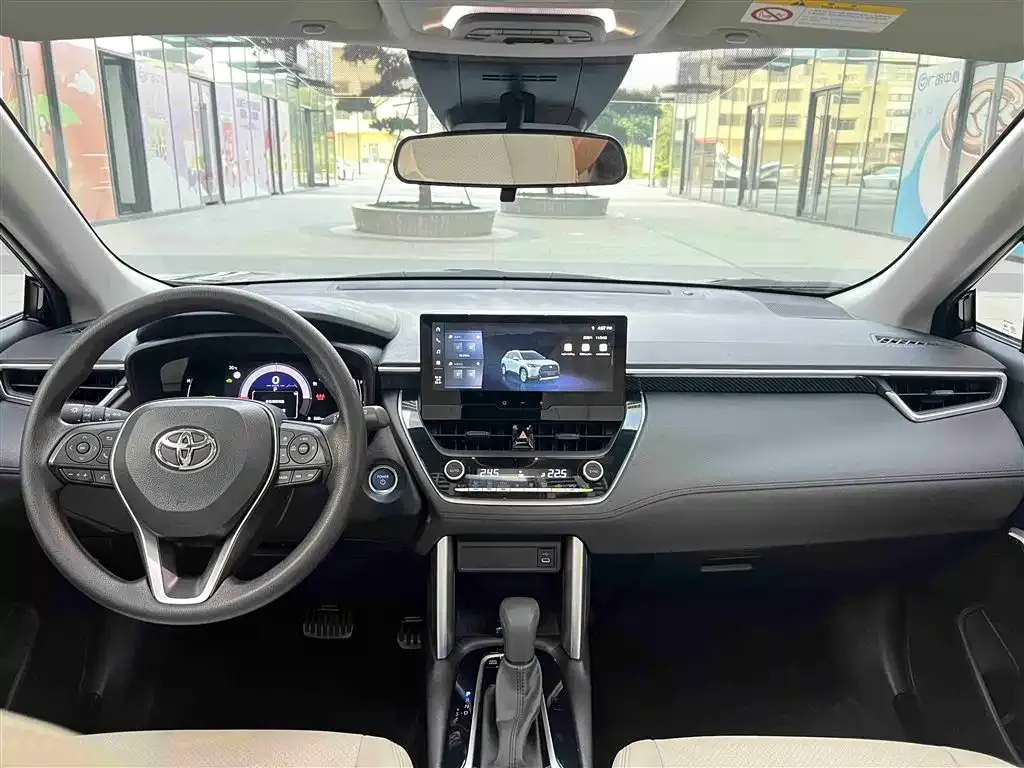 Toyota Frontlander 2024 из CN, фото 6