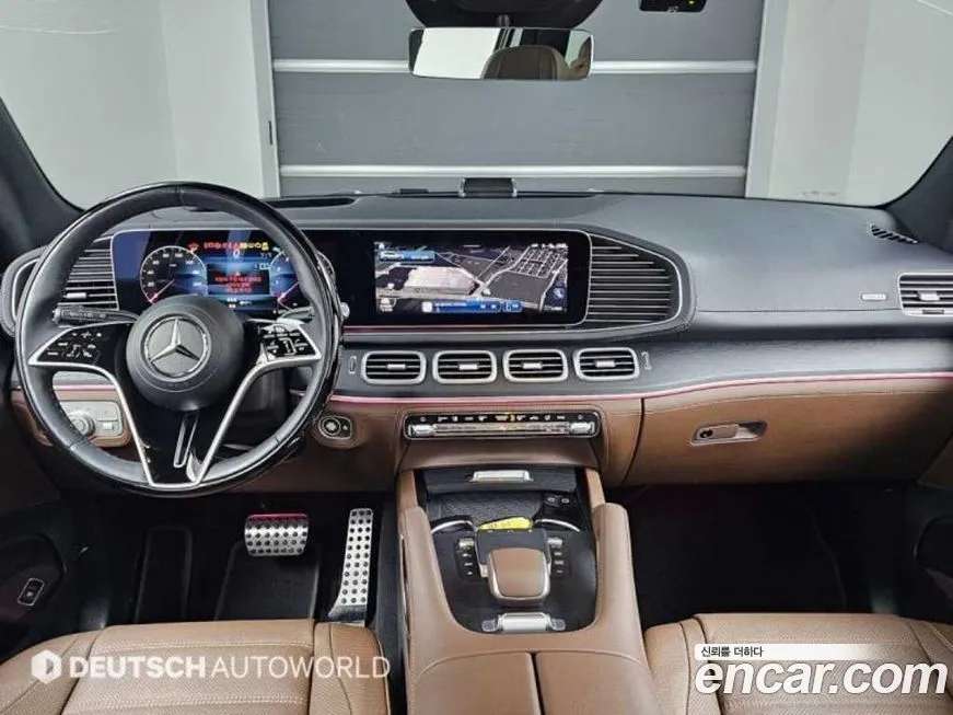 Mercedes-Benz GLS-Class — фото 7