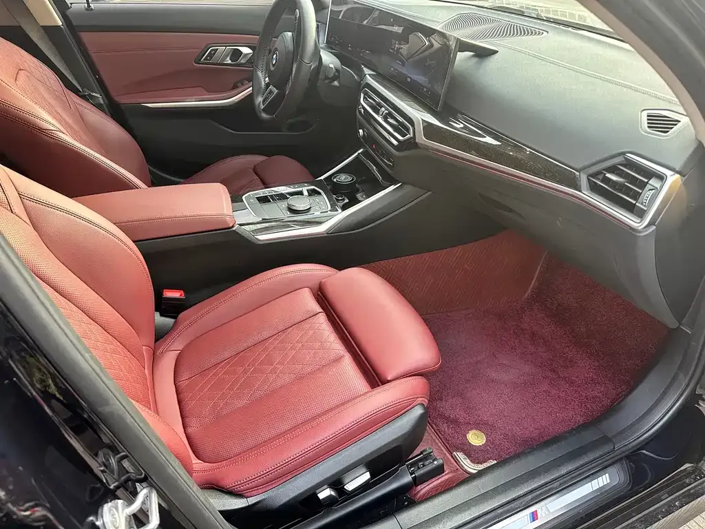 BMW 3 Series 2023 из CN, фото 5
